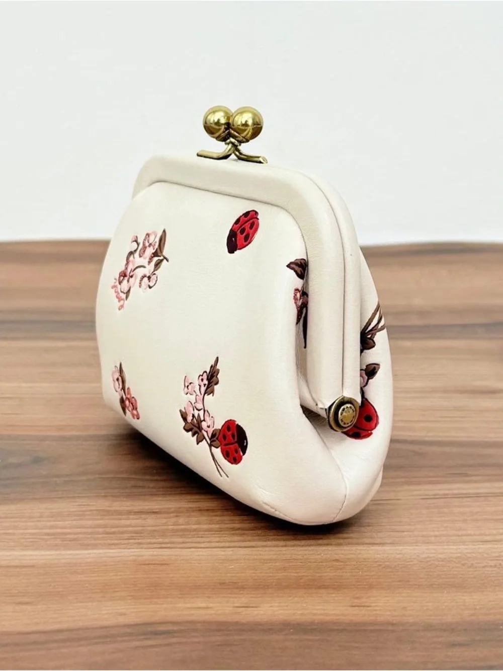 Coach Kisslock Wallet Coin Case Japan Limited - Picture 3 of 7